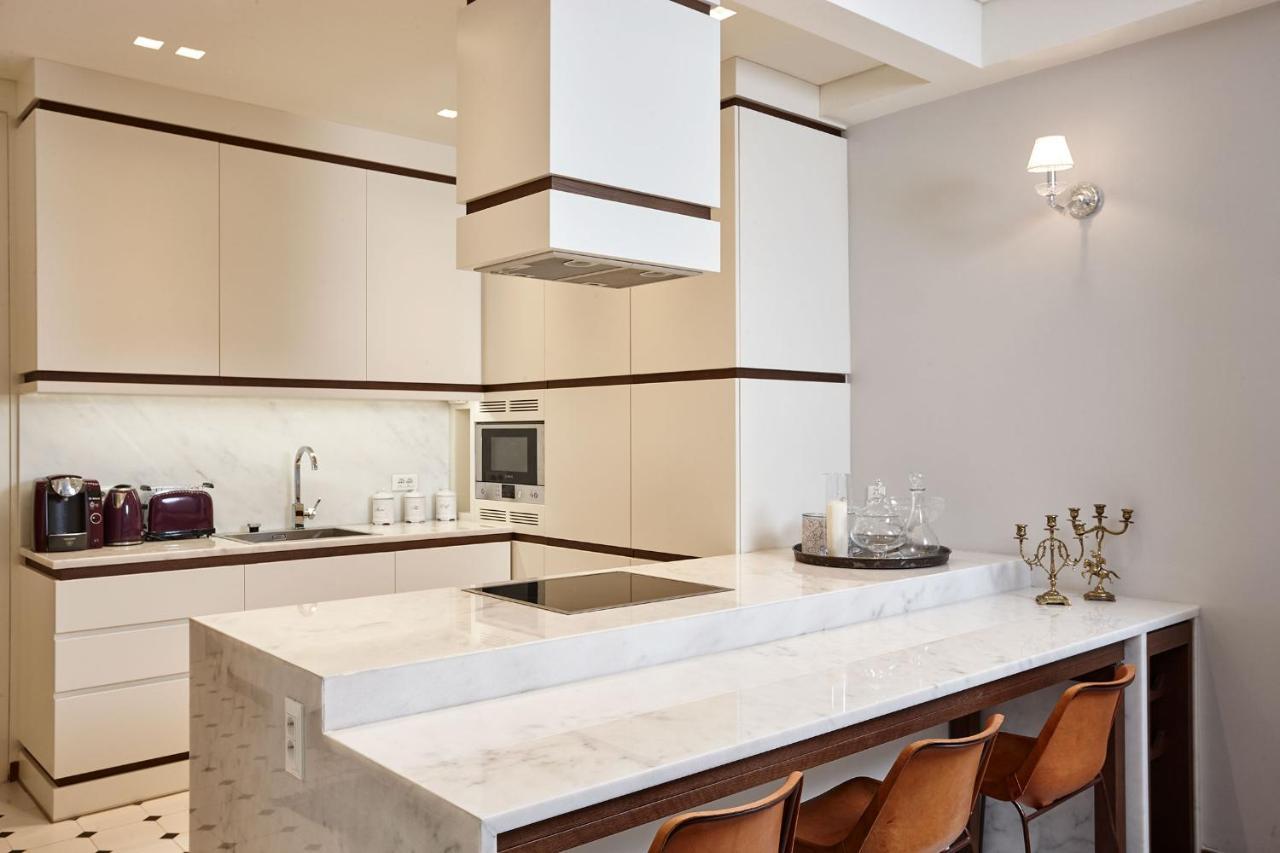 Kolonaki Square Elegant Apartment Atenas Exterior foto