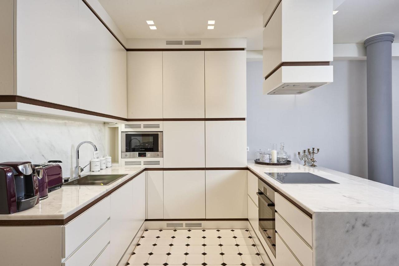 Kolonaki Square Elegant Apartment Atenas Exterior foto